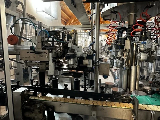 Used R&G capsuling machine — 2
