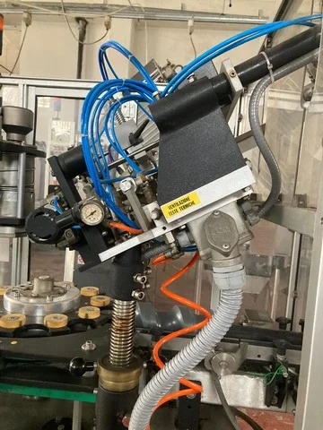 Used R&G capsuling machine — 8
