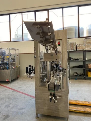 Used Gai capsuling machine — 2