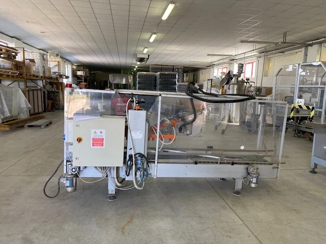 Used Bortolin Kemo carton sealer — 2
