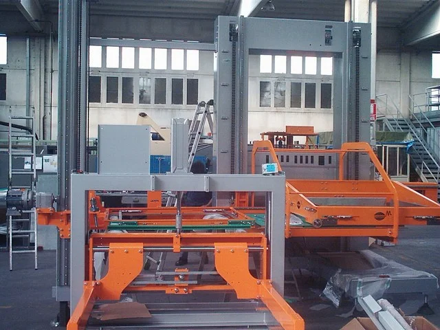 Used Mondo & scaglione depalletizer
