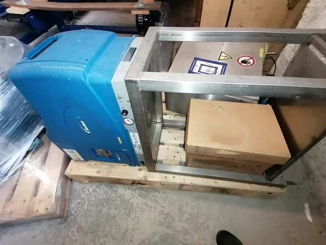 Used Krones labeller — 12