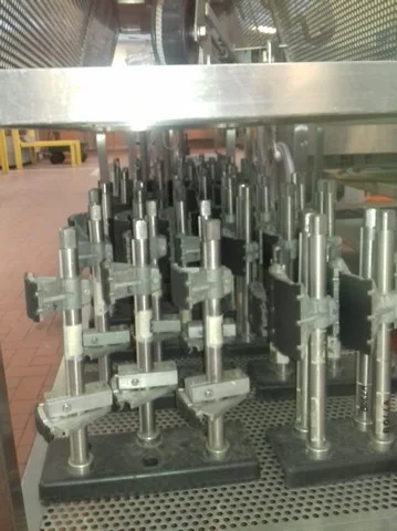 Used Krones labeller — 11