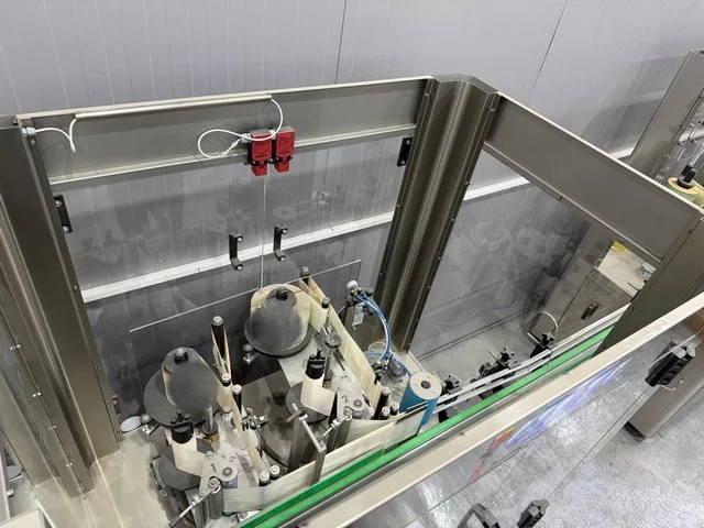 Used Cimec adhesive labeller — 5