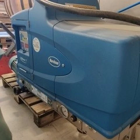 Used Bortolin Kemo case erector — 3