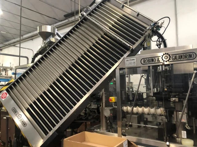 Used Robino & galandrino Wirehooder — 6