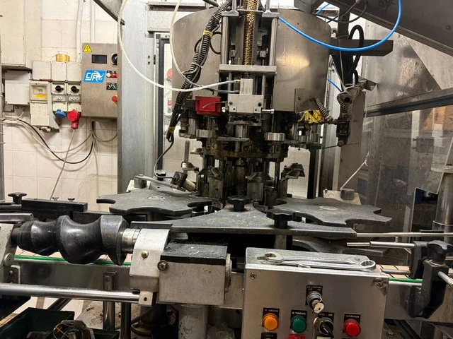 Used Nortan wirehooder