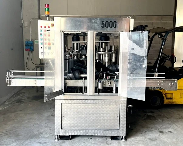 Used Gai washer-dryer — 4