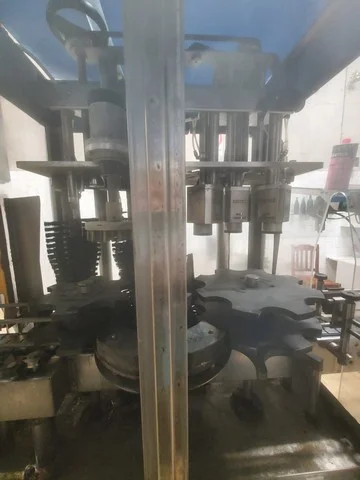 Used Gai washer-dryer — 4