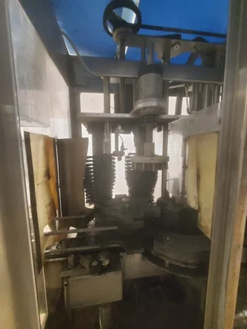 Used Gai washer-dryer — 5
