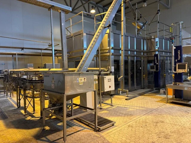 Used Krones Filling Line 40.000 bph Isobaric — 4