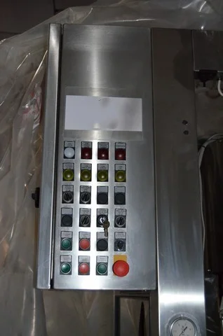 Used glass bottling line for still wine — 4