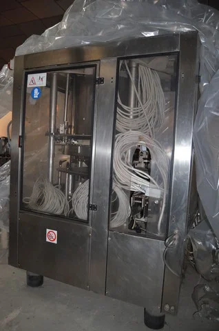 Used glass bottling line for still wine — 9