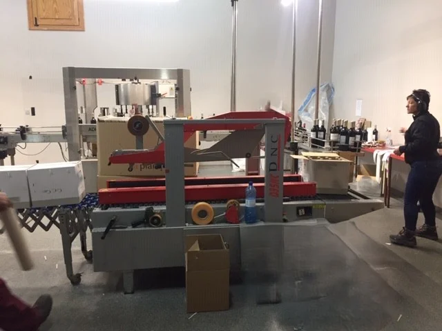 Used Gai bottling line for wine — 2