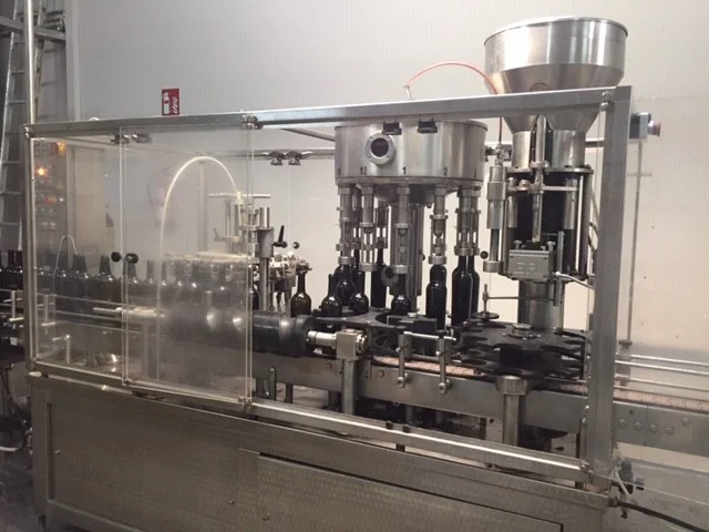 Used Gai bottling line for wine — 4
