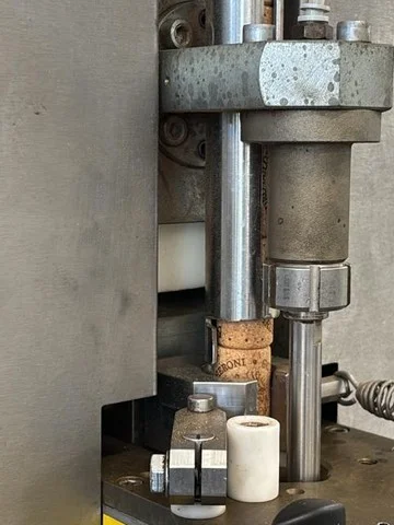 Used Alfatek bottling line for still wine — 10