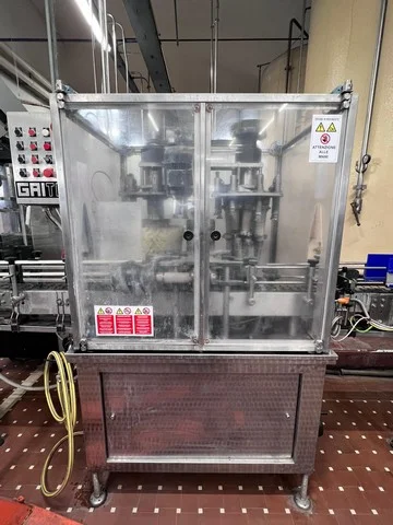 Used Matrix isobaric bottling line — 6