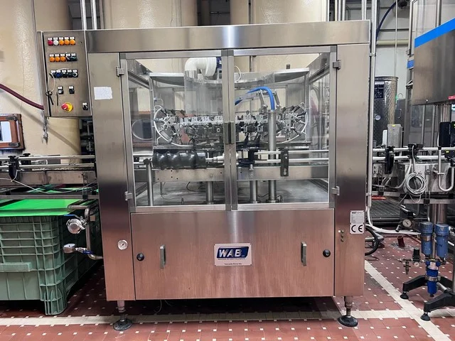 Used Matrix isobaric bottling line — 9