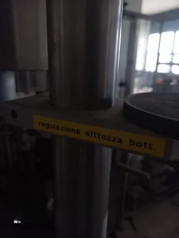 Used Ave Industry bottling line for olive oil — 3