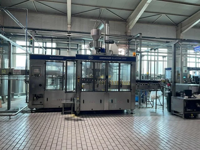 Used Simonazzi isobaric filling monoblock 40.40.10
