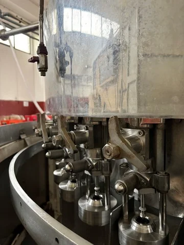 Used Vimercati filler — 4