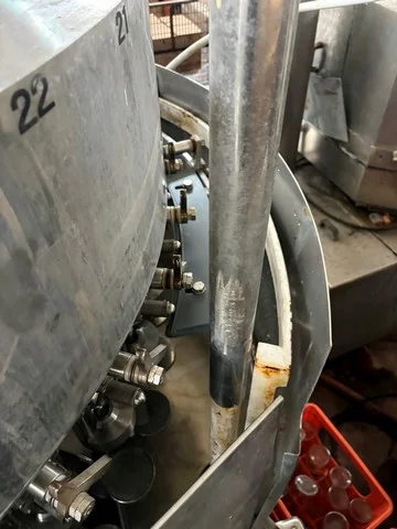 Used Vimercati filler — 8
