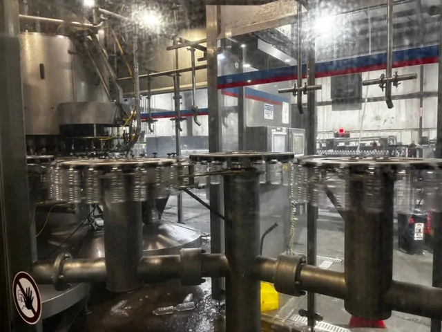Used 2009 Complete Bottling Line PET KHS 72.000 bph — 5