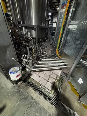Used 2009 Complete Bottling Line PET KHS 72.000 bph — 8