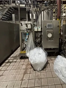 Used 2009 Complete Bottling Line PET KHS 72.000 bph — 10