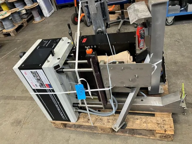 Used Bottle Inspector Heuft Spectrum vx ti s/n — 3