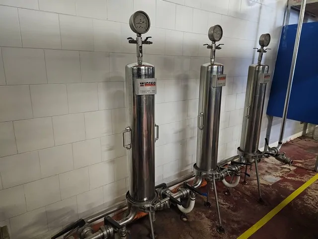 Used Bottling Line Bertolaso 2.000 bph — 9