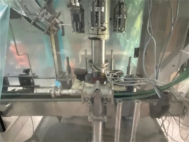 Used Capper Arol 4T Stelvin 30×60 — 2