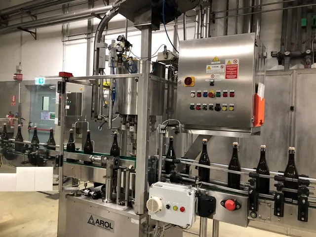 Used Capper Arol Screw Cap 6T — 2