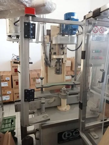 Used capper BC 2.000 bph — 3