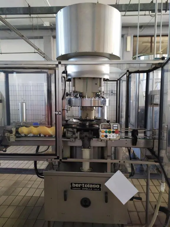 Used capper Bertolaso Delta 404 — 2