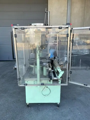 Used capper Bertolaso plastic mushroom — 8
