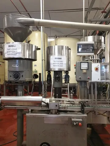 Used capper Bertolaso screw cap 8.000 bph