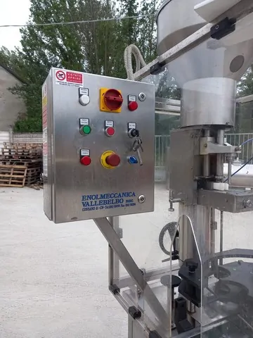 Used capper Enolmeccanica mt-sr — 3