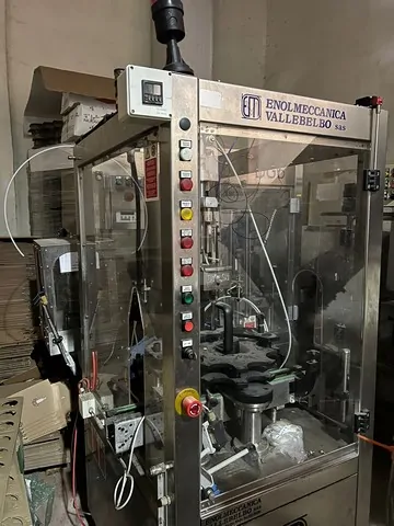Used capper Enolmeccanica Pegaso sf — 3