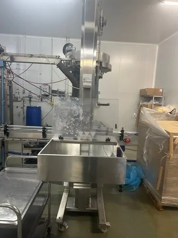 Used Caps Elevator 3.000 bph Marmoinox 2016 — 3