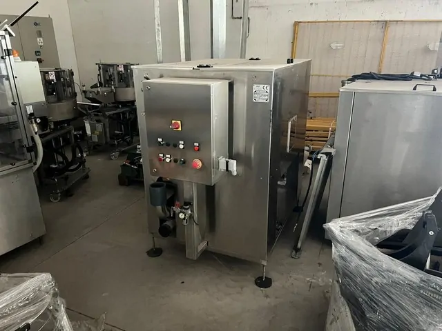 Used Caps Elevator MBF AP 1000 — 2
