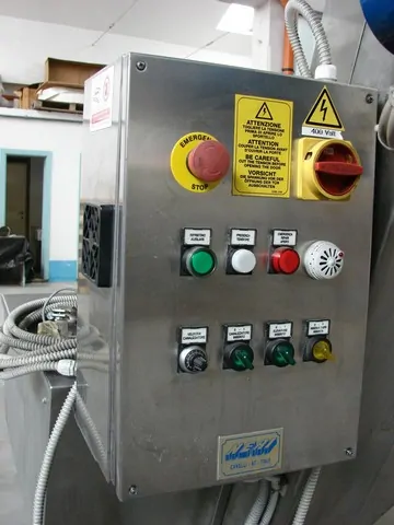 Used Caps Elevator Neri