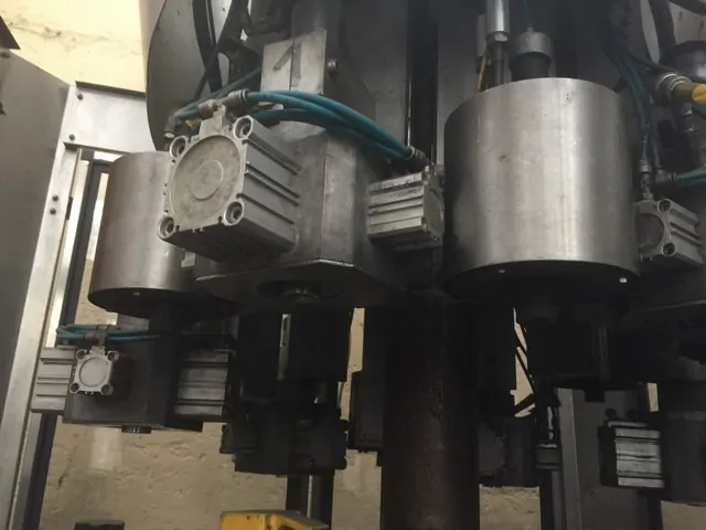 Used Capsuler Nortan 8.8 — 2