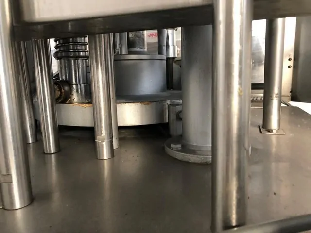 Used Capsuler Nortan Prisma 4.4 R.T — 3
