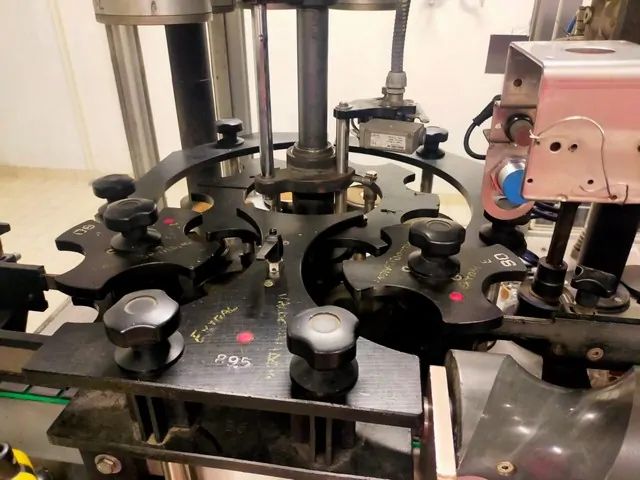 Used Capsuler Robino&Galandrino Fenix 2 Ottico