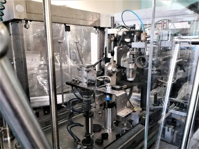 Used Capsuler Robino&Galandrino Monostadio FT6 — 2
