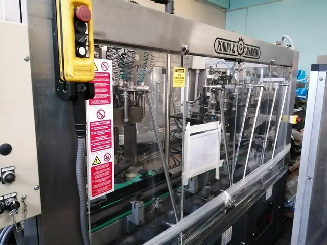 Used Capsuler Robino&Galandrino Monostadio FT6 — 4