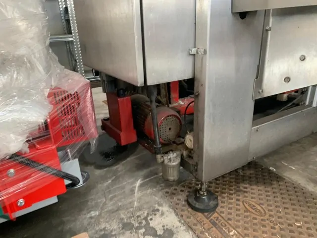 Used Case Erector Ape Form 1200 — 6