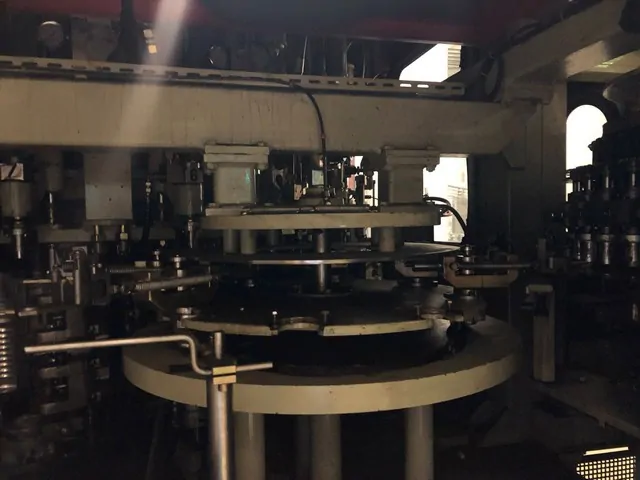 Used Complete Aseptic Bottling Line PET 18.000 bph — 4
