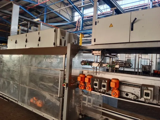 Used Complete Bottling Line CSD Krones — 3